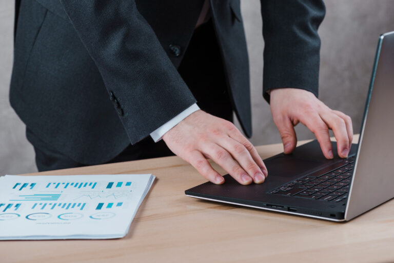 Как бизнесу уплачивать налог на добавленную стоимость в Казахстане