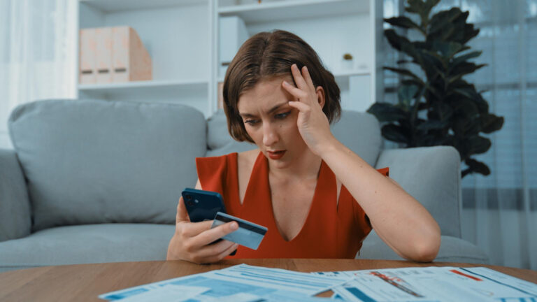 Что будет, если не платить микрокредит в Казахстане