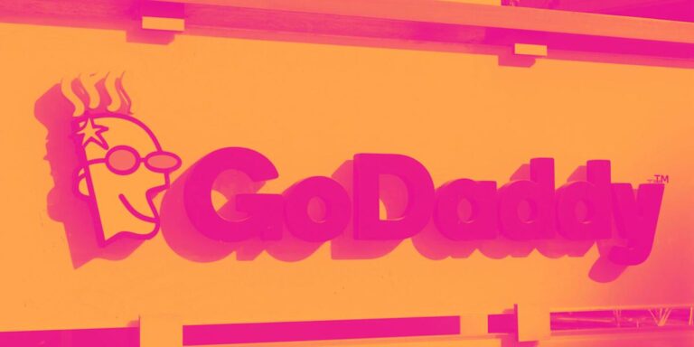 GoDaddy ухудшила прогноз среди e-commerce компаний