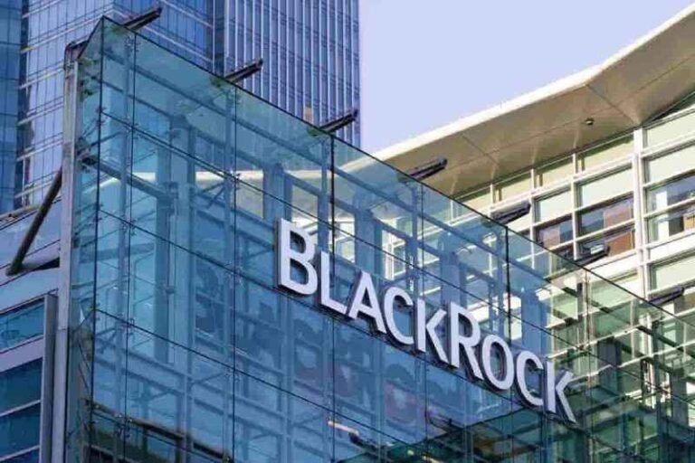 BlackRock вывела из крипто-ETF почти $443 млн за неделю