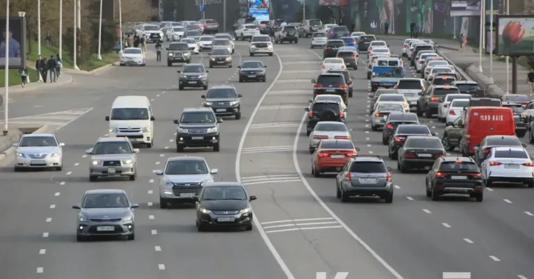 В Казахстане оценили число ДТП в 2025 году почти в 140 тыс.