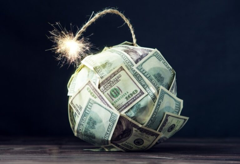 Экономист Ханке предупредил о катастрофе из-за войны