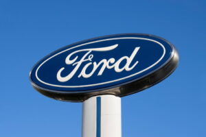 Ford привлекла инвесторов дивидендной доходностью выше 5%