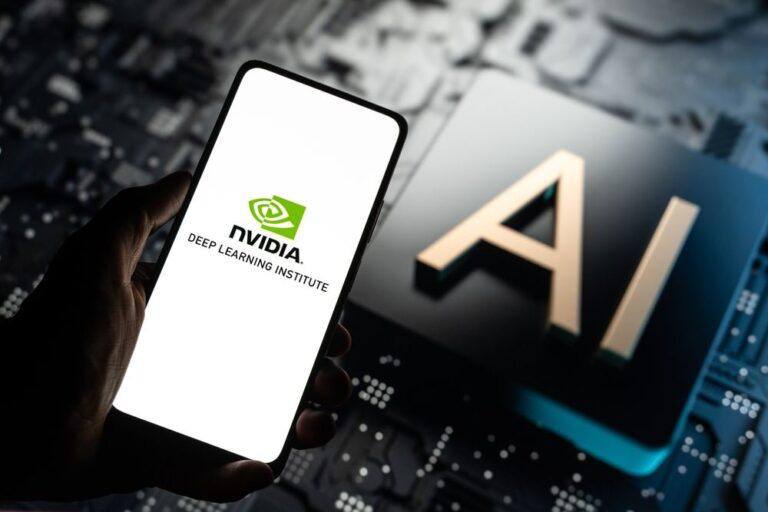 Акции Nvidia слабо отреагировали на слова Хуанга об AGI