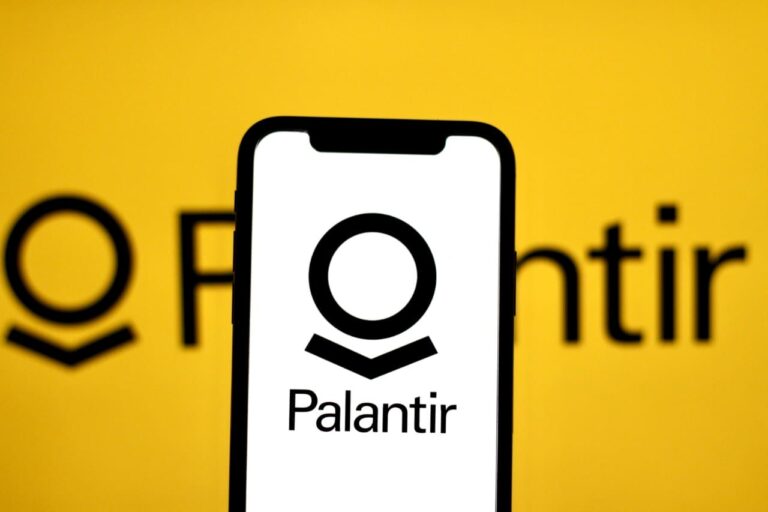 Wedbush сохранил цель по акциям Palantir на $230