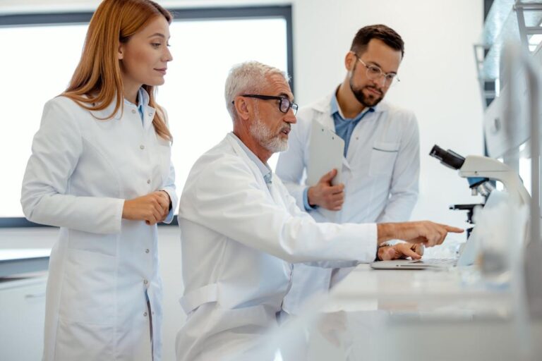 Акции Eli Lilly выделяются в секторе здравоохранения