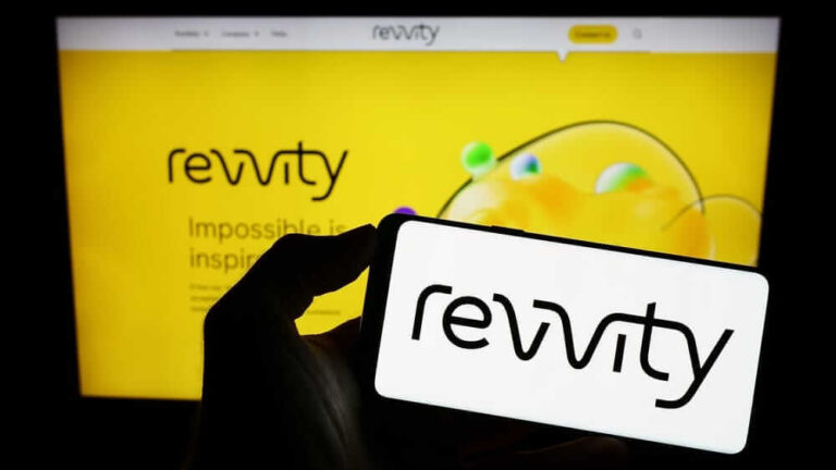 Revvity готовится к отчету на фоне слабых акций