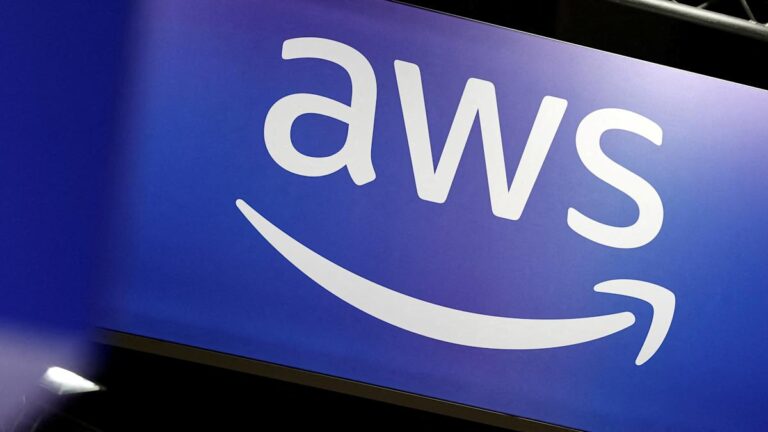 Отчет Amazon покажет отдачу от ставок на ИИ