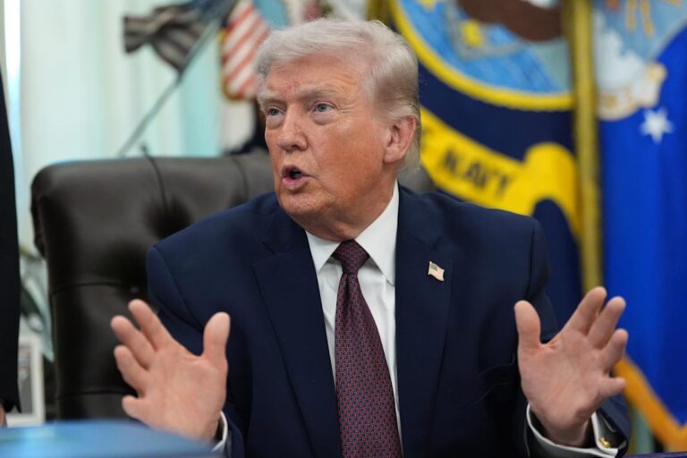 Dow снизился, S&P 500 и Nasdaq вышли в плюс