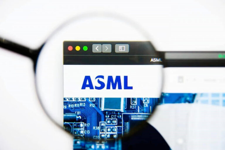 ASML выплатит дивиденды 5 мая: $318 на 100 акций