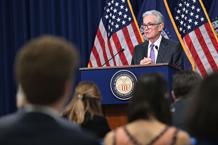 Nasdaq растет в ожидании ФРС и отчетов техгигантов