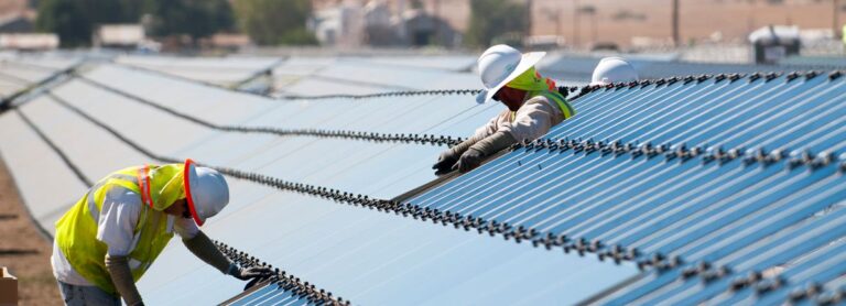 First Solar: оценки расходятся с рыночной ценой