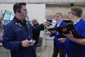 Фьючерсы США выросли после продления перемирия с Ираном