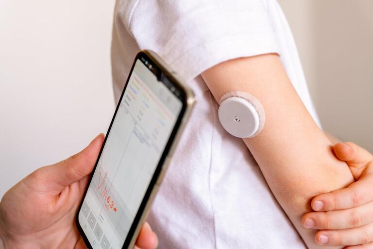 Abbott или Dexcom: кто сильнее на рынке CGM