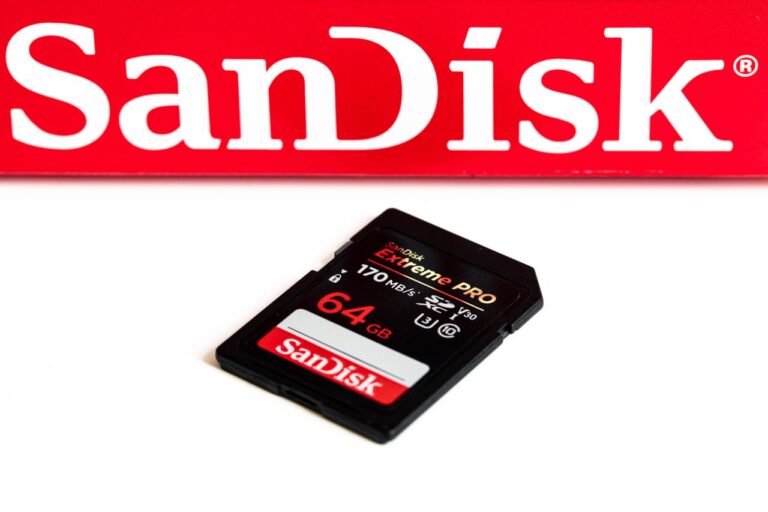 Уолл-стрит повысила целевые цены по акциям Sandisk